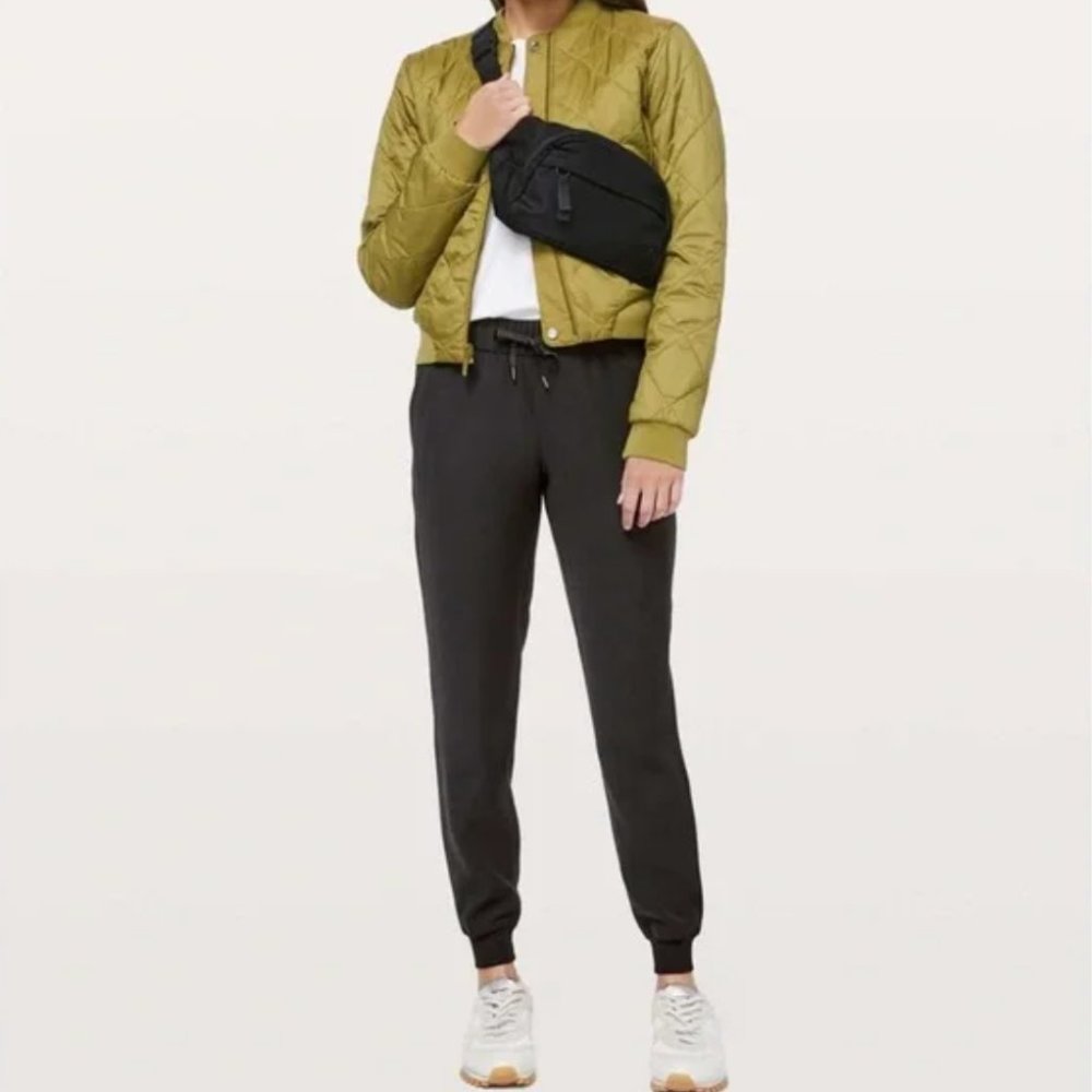 lululemon On the Fly Jogger 28"  - Size 8